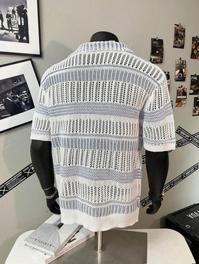 Polo Cruise Knit – Textura Listrada e Trama Respirável