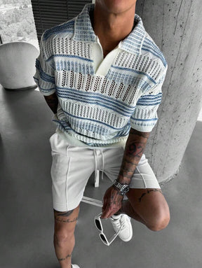 Polo Cruise Knit – Textura Listrada e Trama Respirável