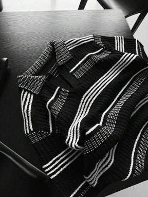 Polo Cruise Knit – Textura Listrada e Trama Respirável