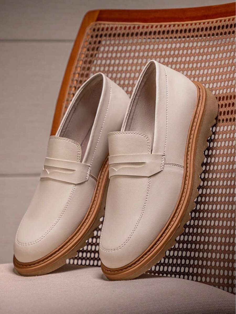 Tênis Mocassim Milano Tratorado | Design Moderno e Conforto