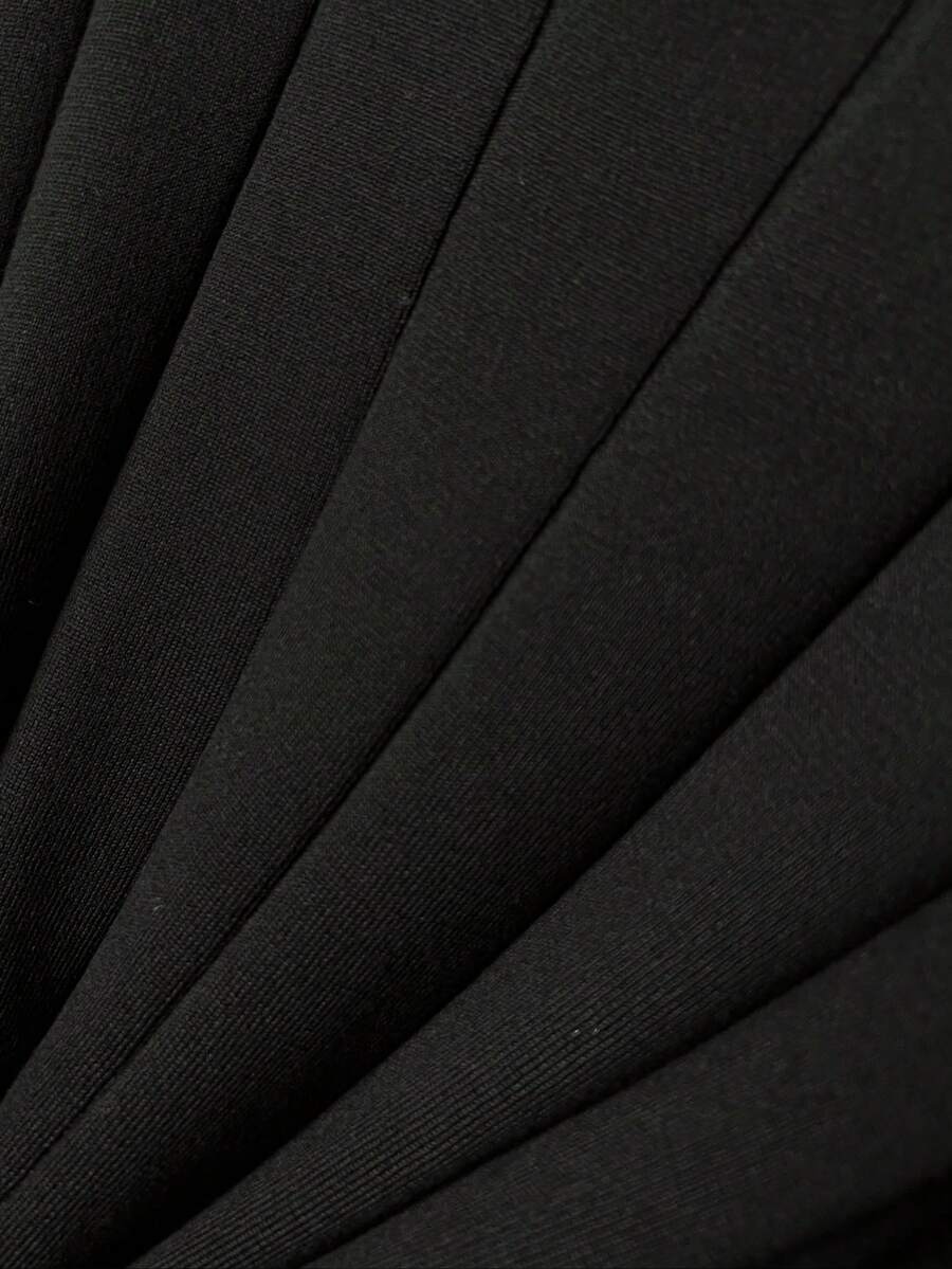 Suéter Ribbed Summer – Textura Canelada e Corte de Alfaiataria