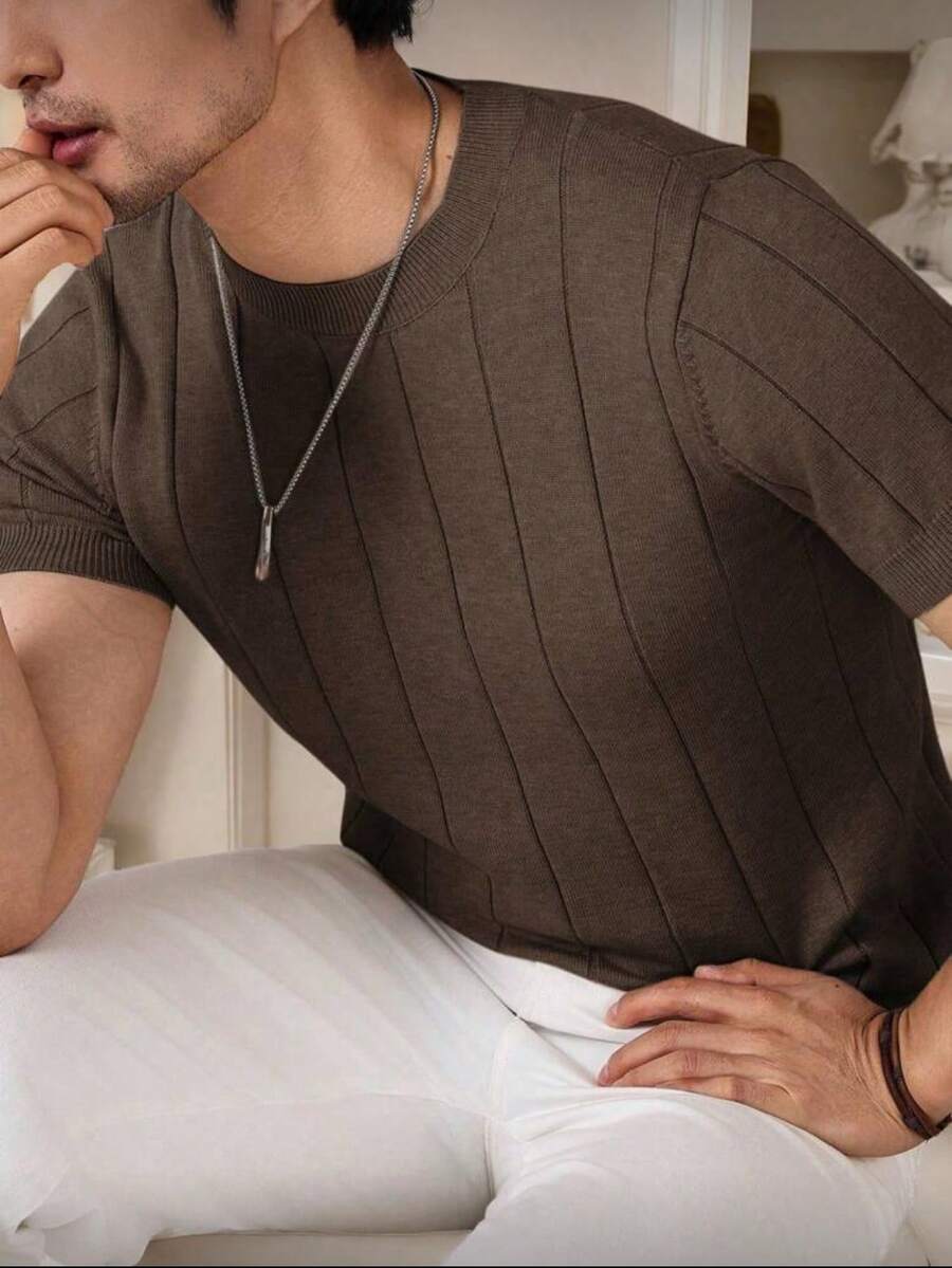 Essential Milano Knit – A Camiseta com Toque de Suéter